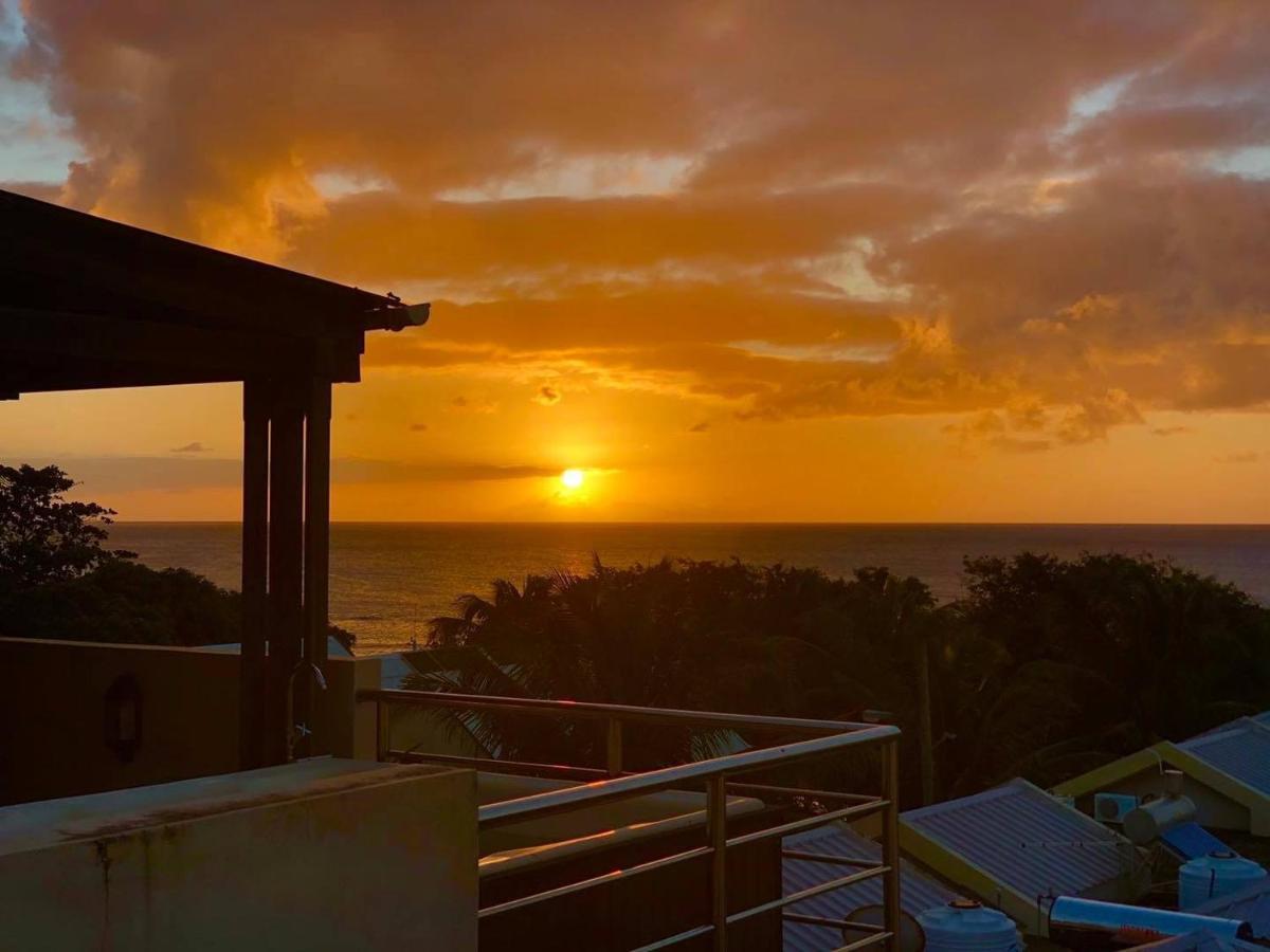 Frangipanier 2 Bedrooms Sea View Penthouse Trou aux Biches Exterior foto