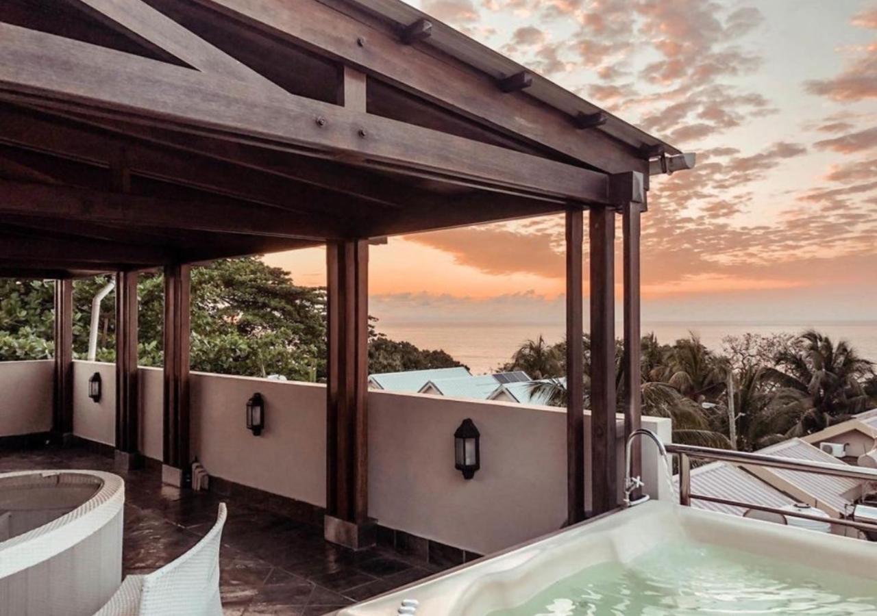 Frangipanier 2 Bedrooms Sea View Penthouse Trou aux Biches Exterior foto